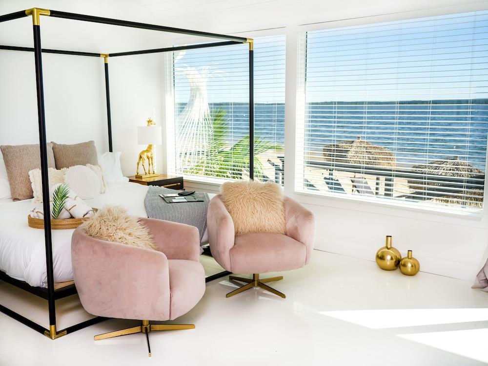 Aqua by American Beech - Adults Only