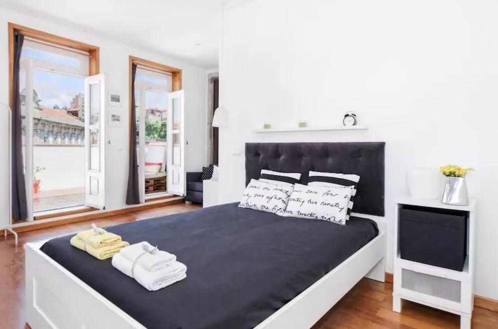 Porta 33 Porto Suite