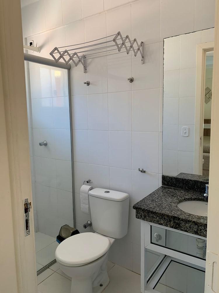 HOTEL LACQUA DIROMA - APARTAMENTO COMPLETO PARA 5 PESSOAS EM CALDAS NOVAS-GO