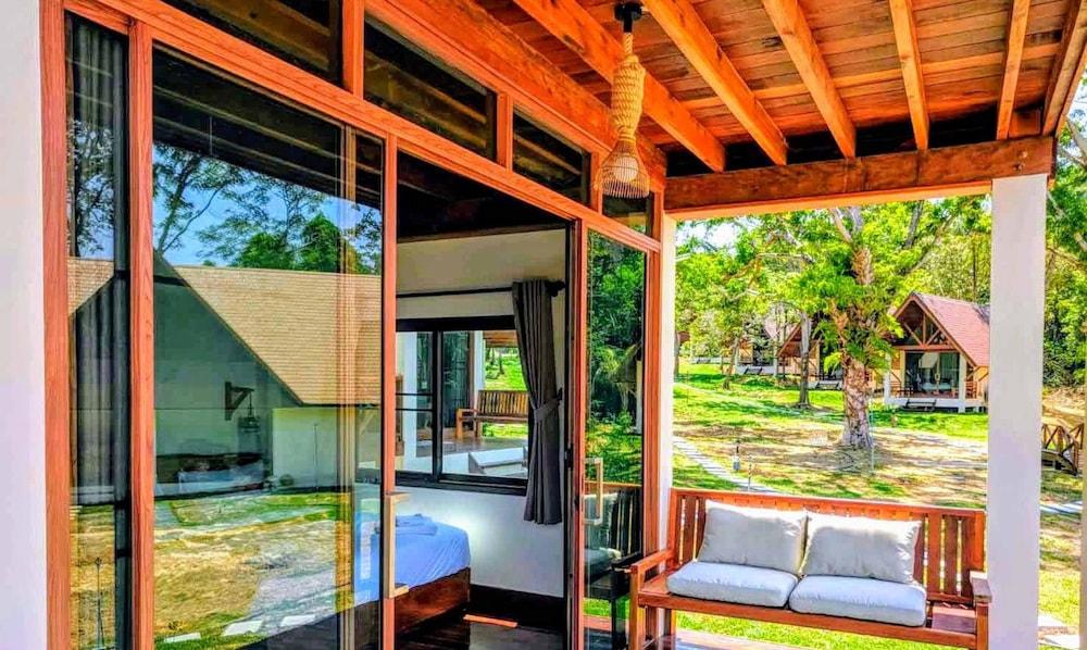 Phayamas Private Beach Resort and Island Brew - Adults Only