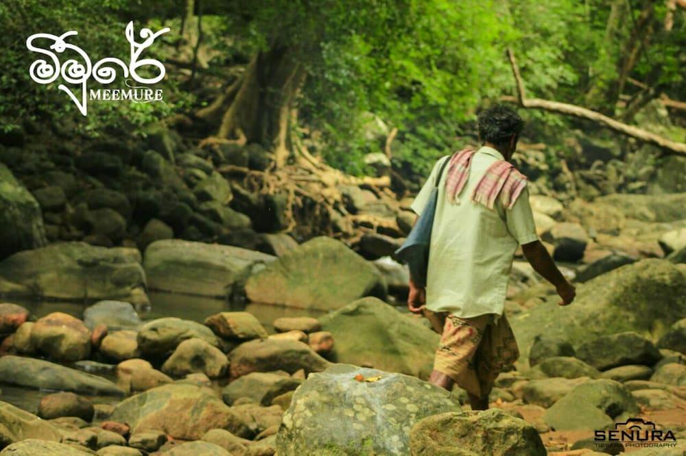 Meemure isabulana resort - Hostel