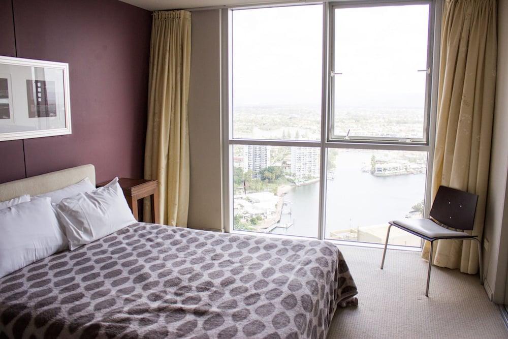 Chevron Renaissance Private Apartments