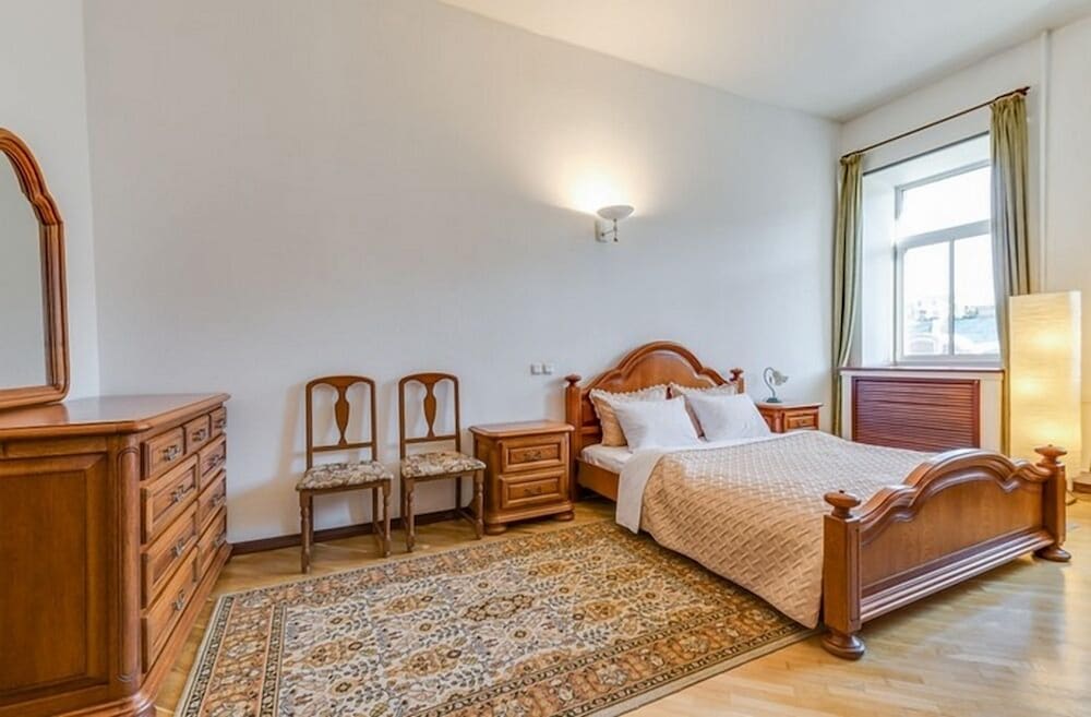 Ludwig Apartments on Nevsky 79