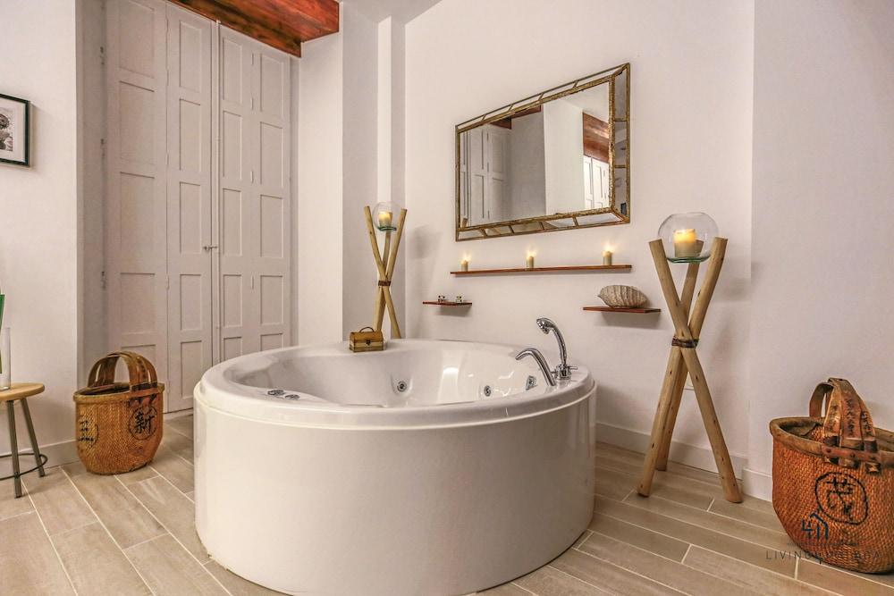 Living4Malaga Skyline Apartments