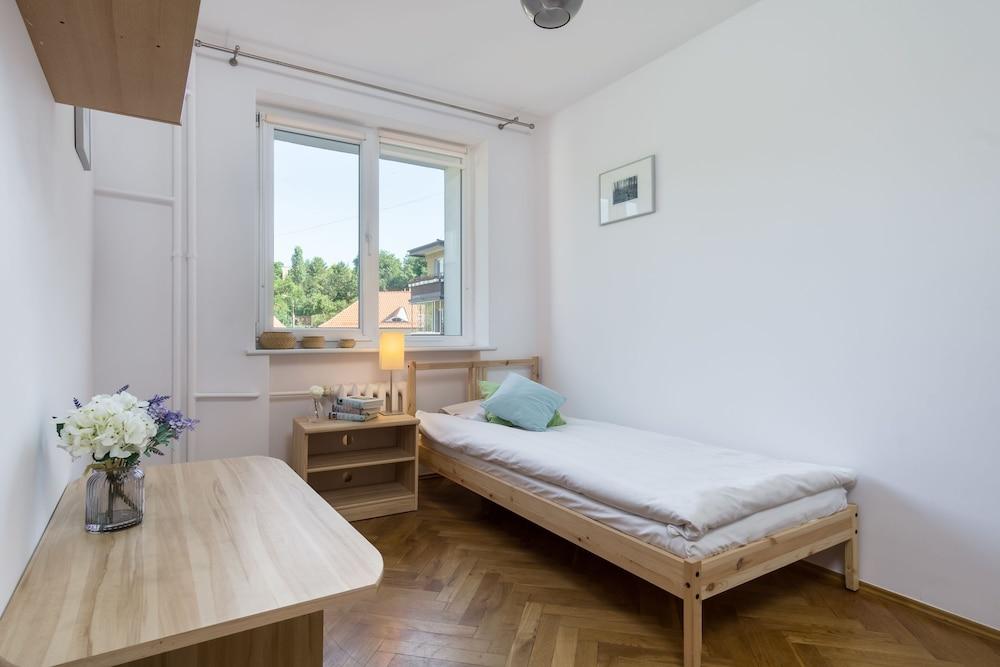 Elite Apartments Centre