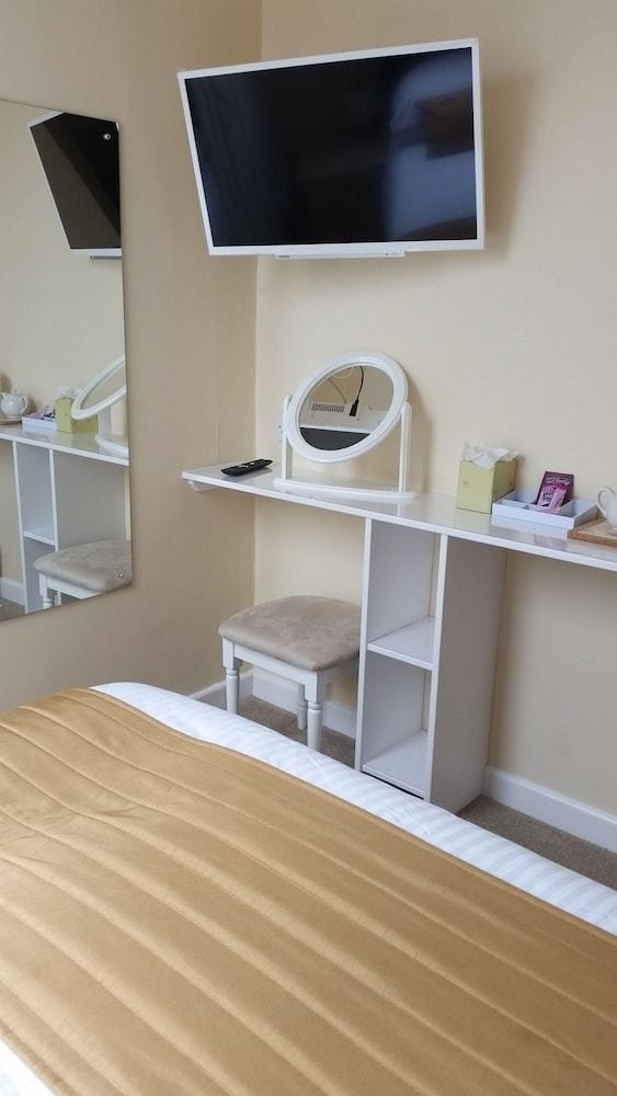 Fernleigh Guest House