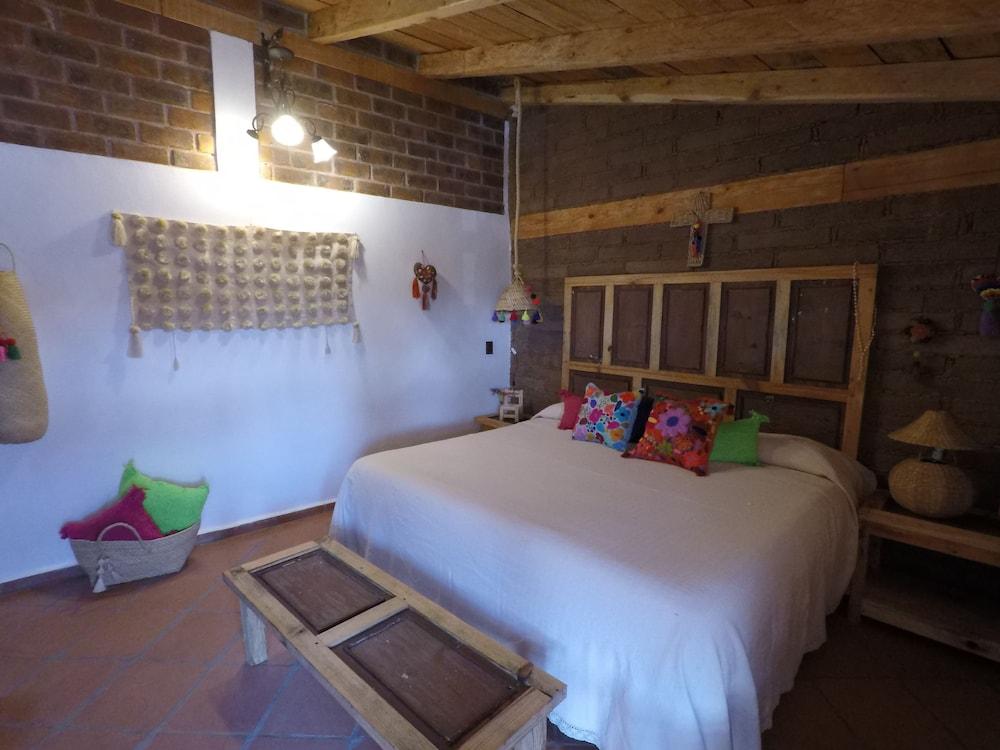 Xamikal - Adults only