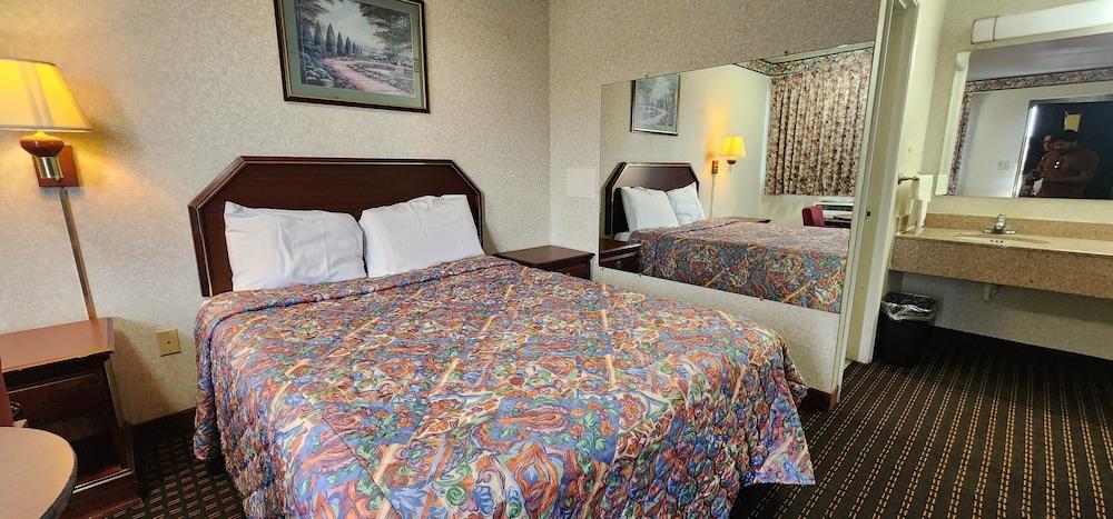 Turnpike Motel Richmond VA by Hotel O US 60