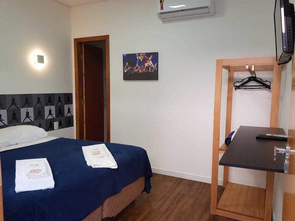 Rock CGH Suites by Audaar