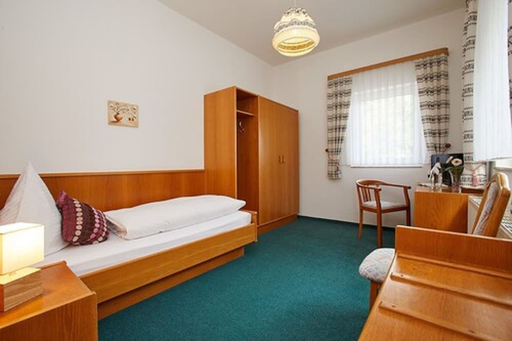 Waldhotel Tannmuehle