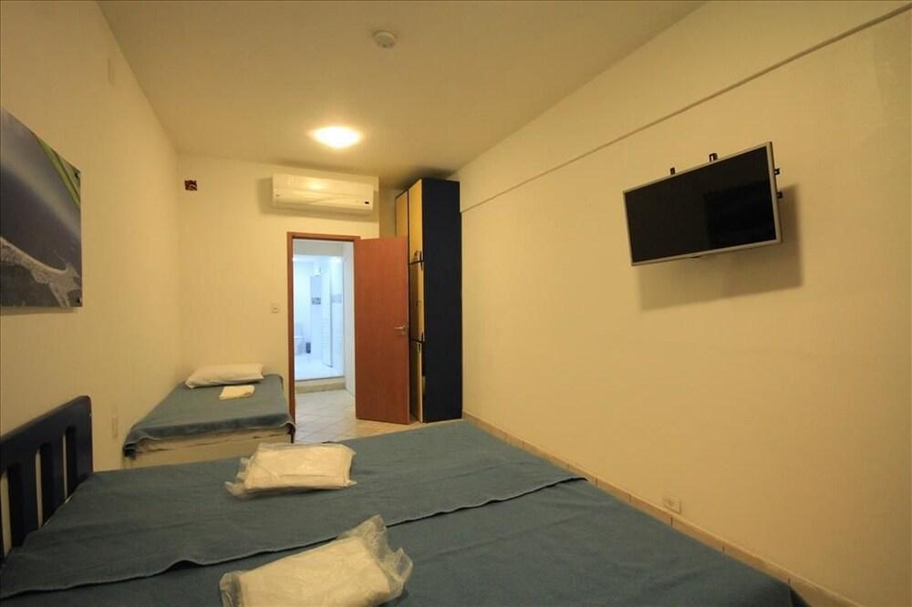 Go House Visconde 204 B