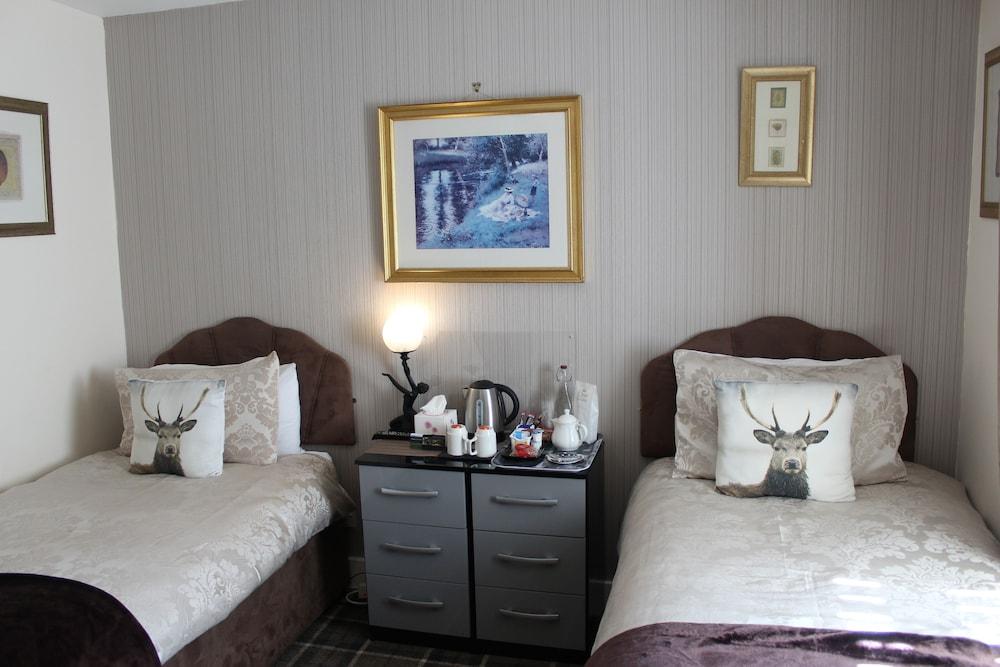 Pitfaranne Guest House