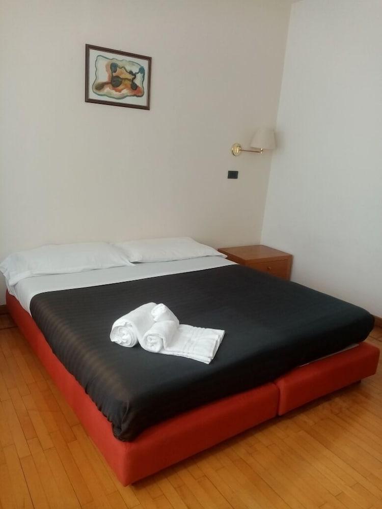 Hotel Cavalieri Pinerolo