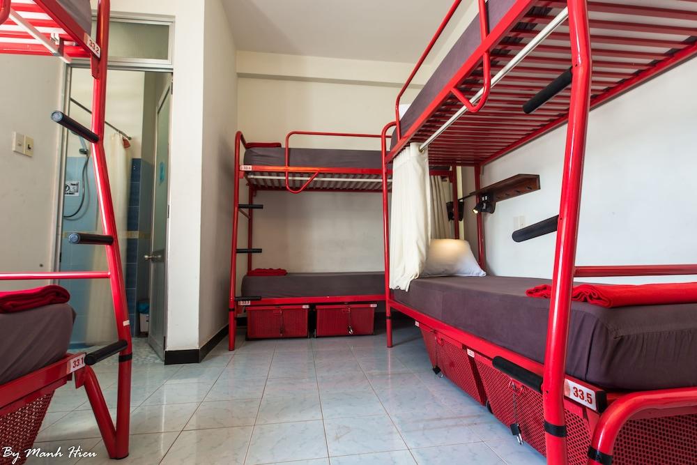 Mojzo Dorm - Hostel