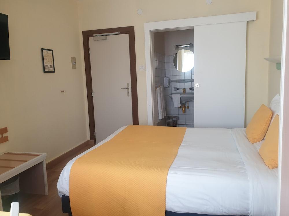 Hotel Restaurant Aux Deux Roses