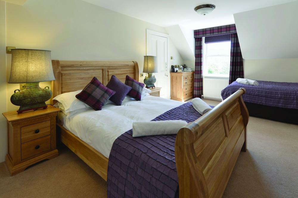 Errichel House and Cottages