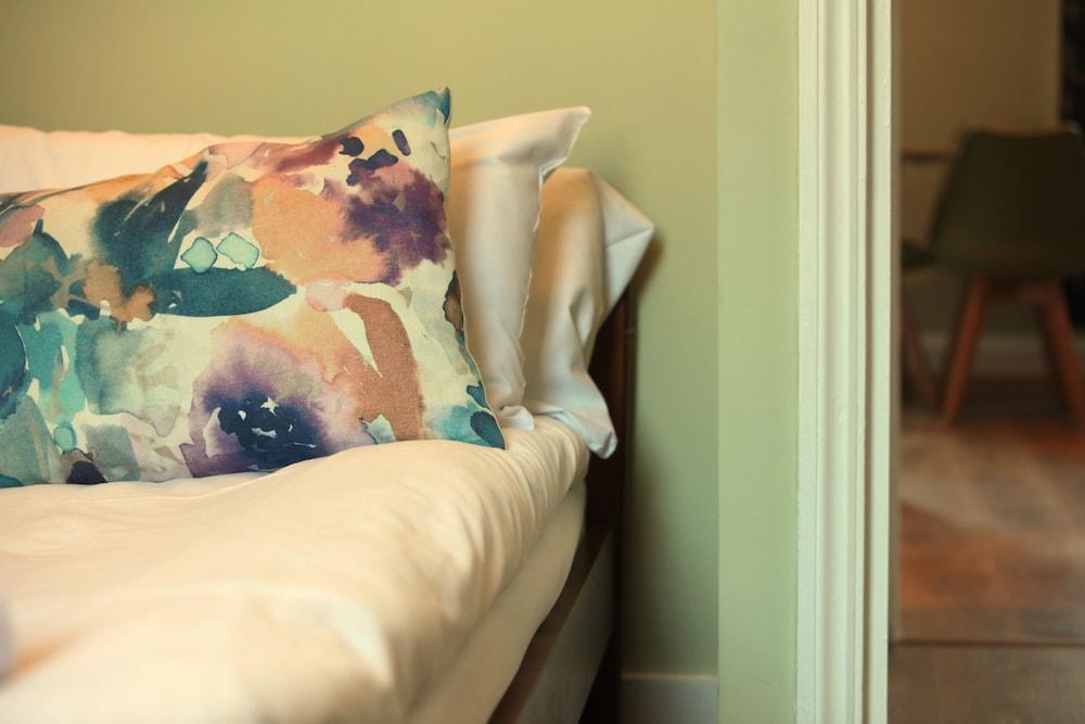 Kings Cross Apartments