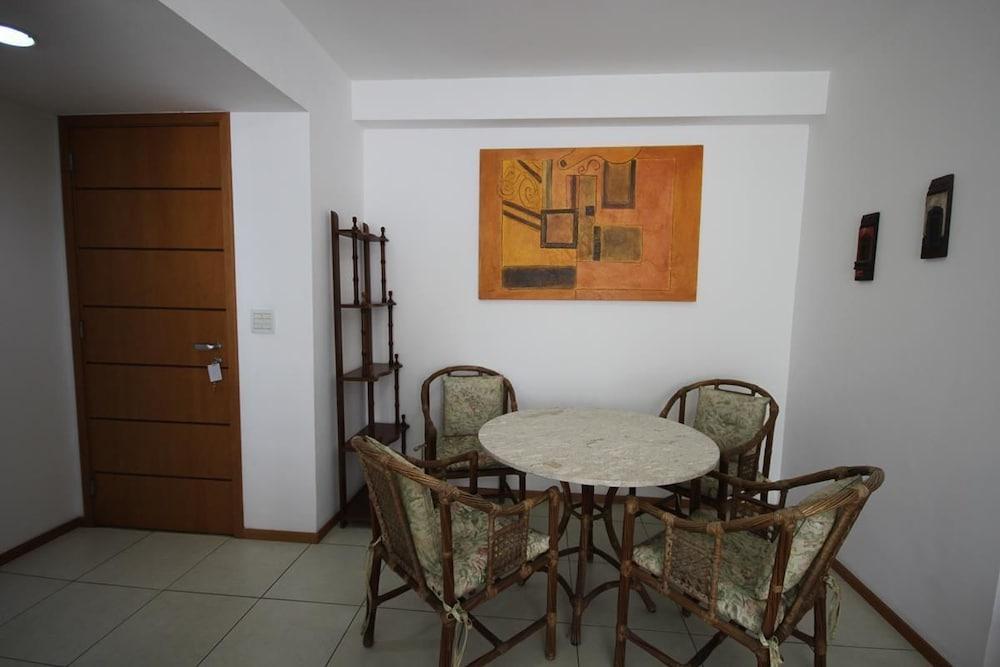 GoHouse Estrelas 205