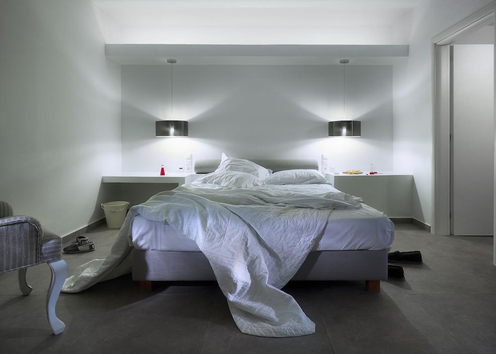 Santa Maria Luxury Suites & Spa