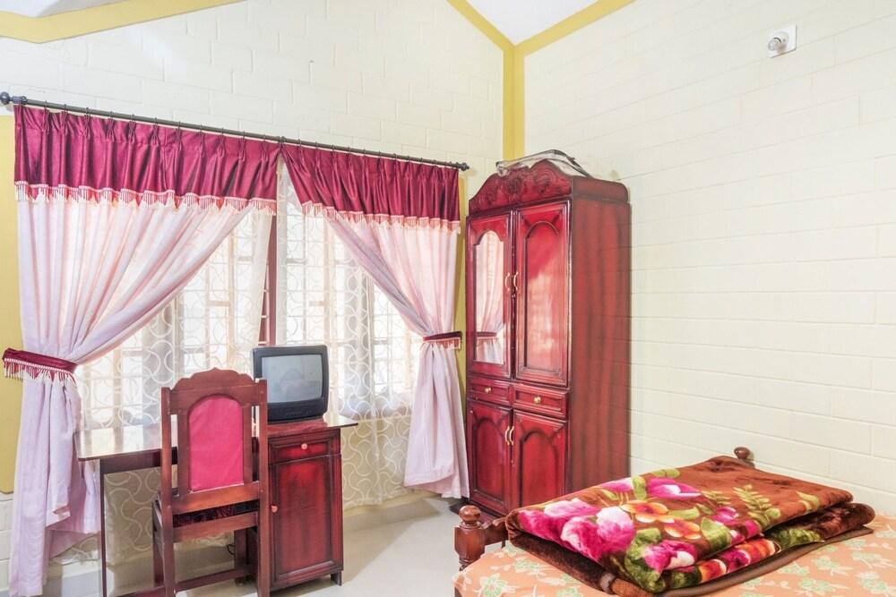GuestHouser 2 BR Homestay 110d