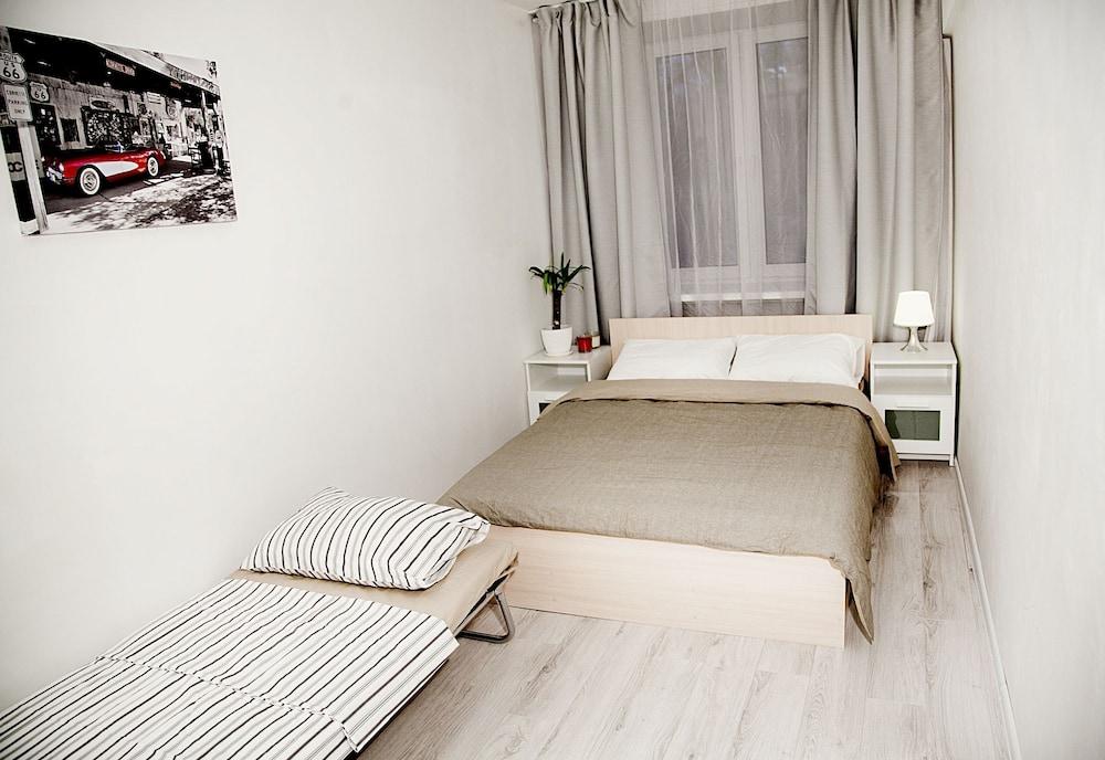 Funny Dolphins Apartments Rusakovskaya