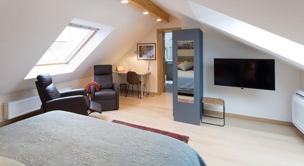 Barbara's Bed and Breakfast