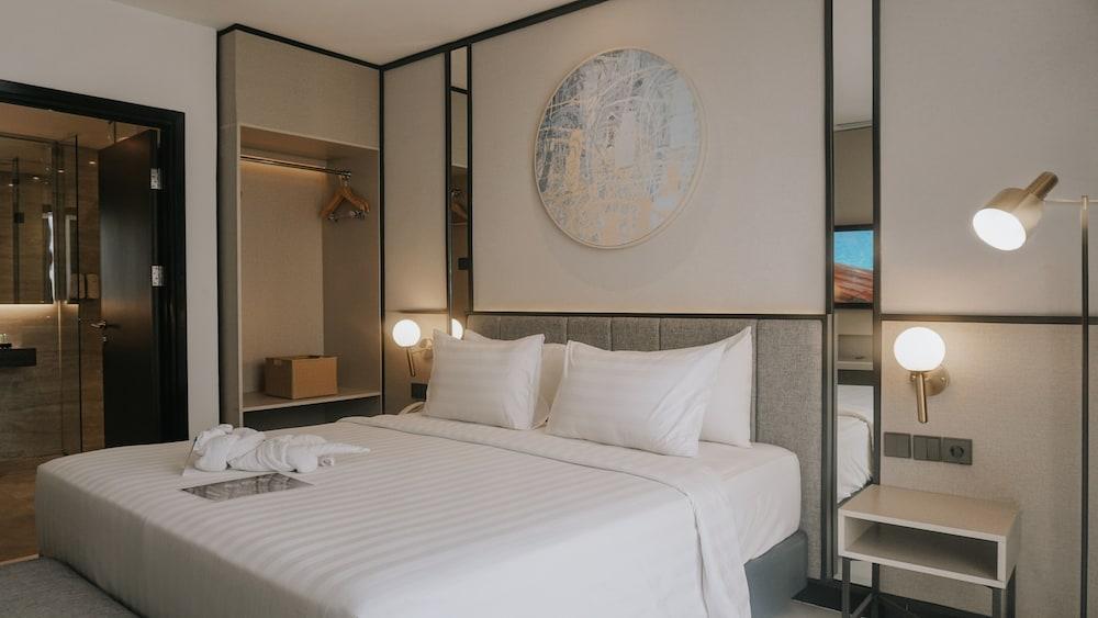 Ascent Premiere Pasuruan