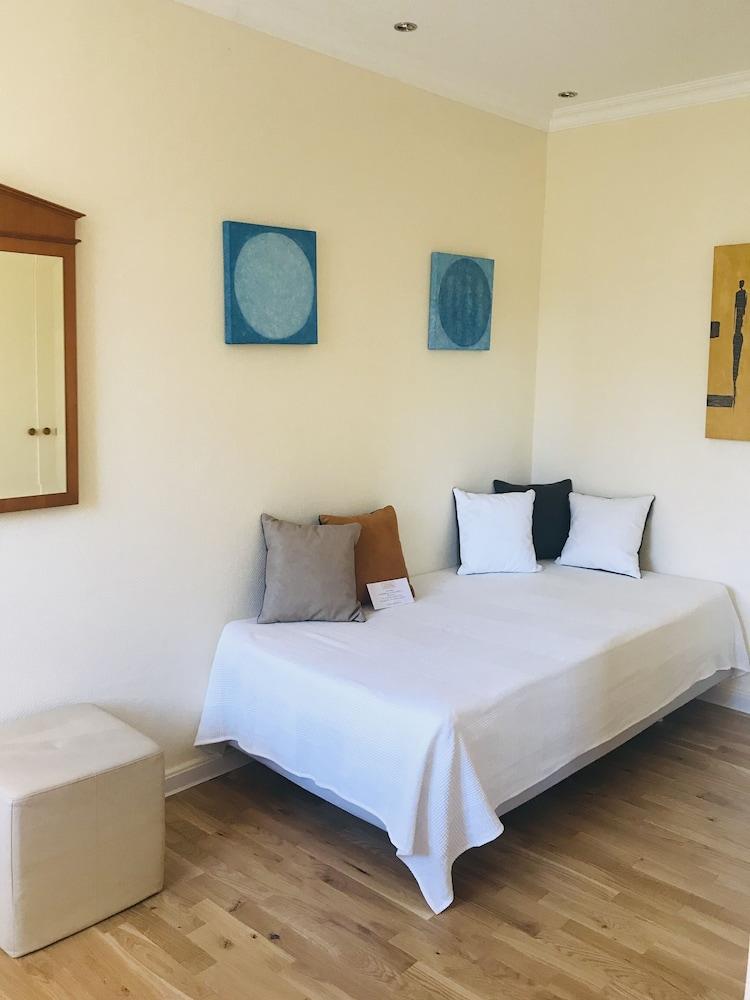 CAREA Schlosshotel Domäne Walberberg