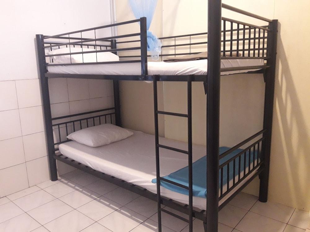 Rumah Singgah Manado - Hostel