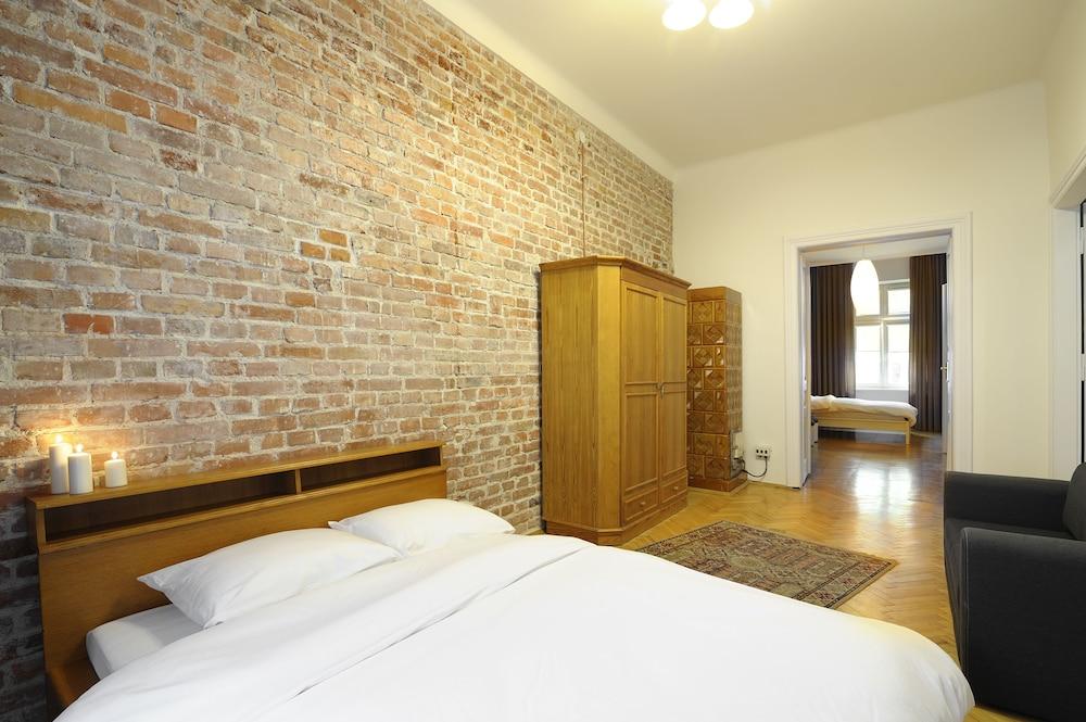 Ekoidea - Station Apartments