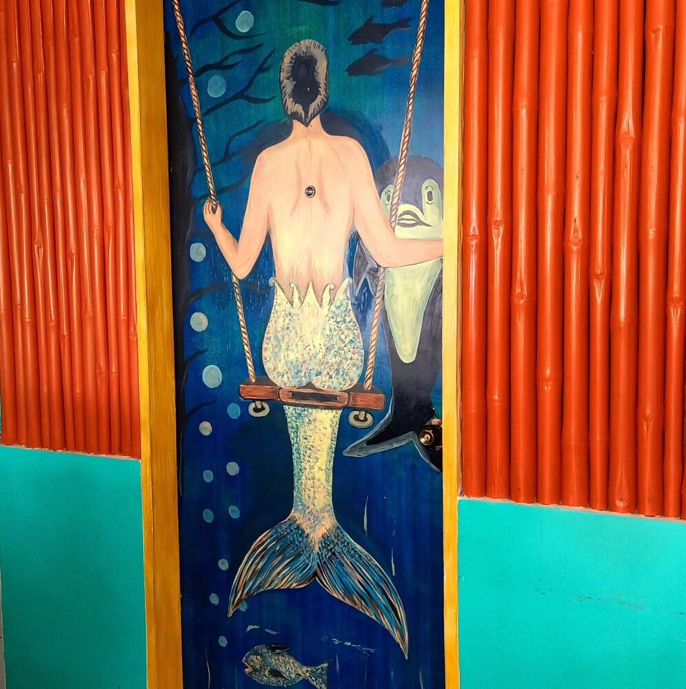 SmallFry's Beach Resort