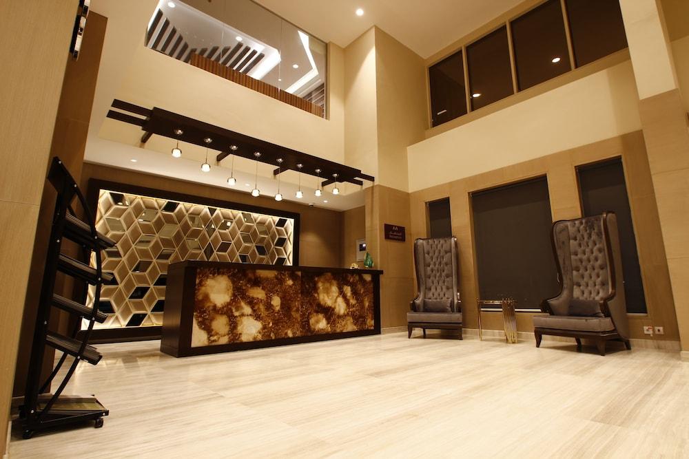 Diwan Residence Hotel  Alsalamah