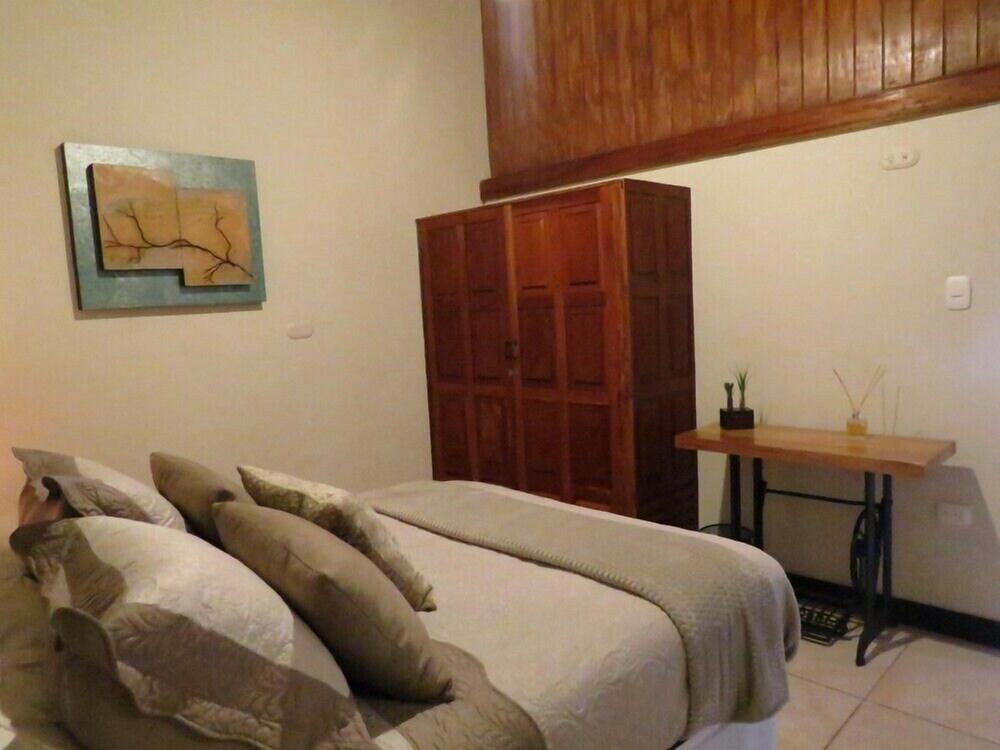 Acanthus Boutique Hotel