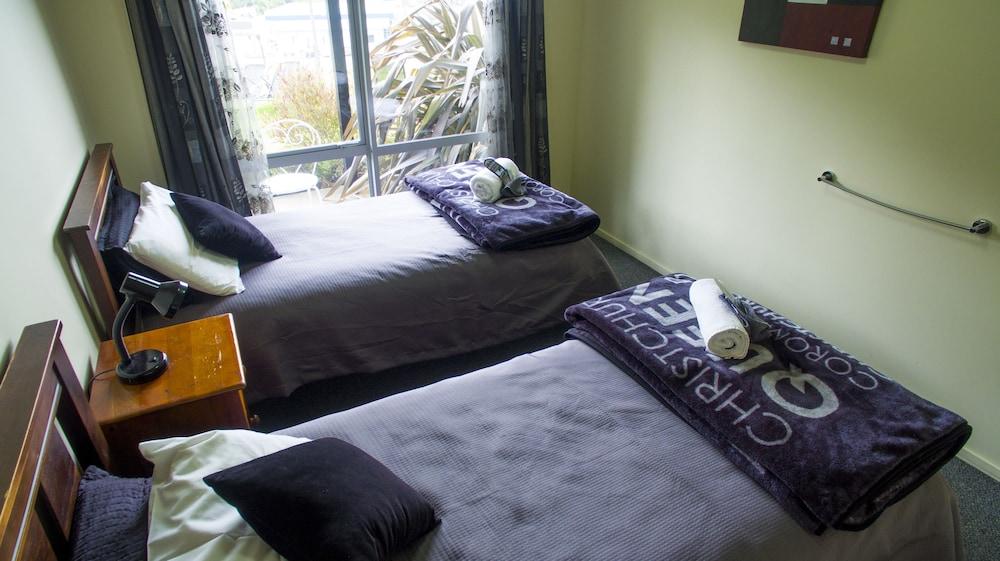 Tombstone Motel, Lodge & Backpackers