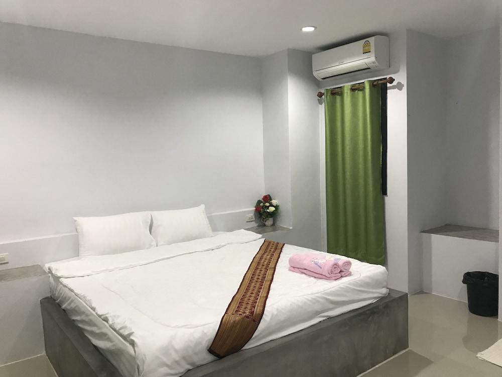 Kanyaphat Gardenview Resort