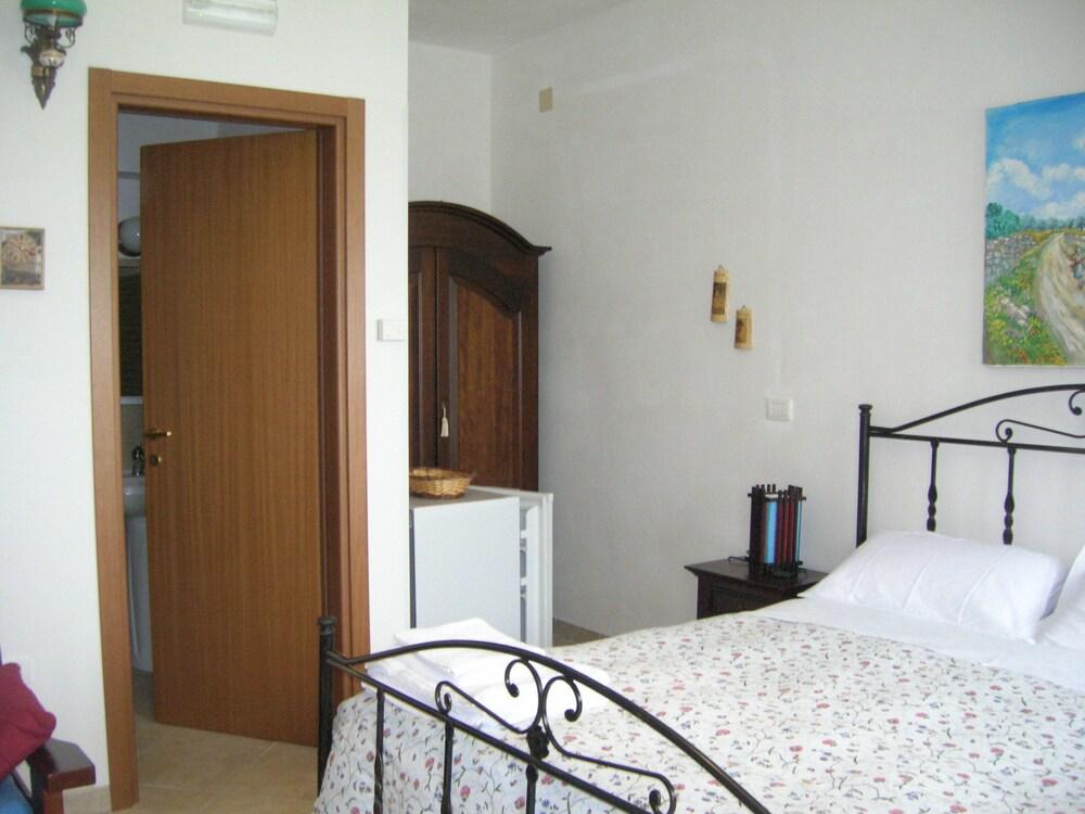 B&B Macchia Mediterranea