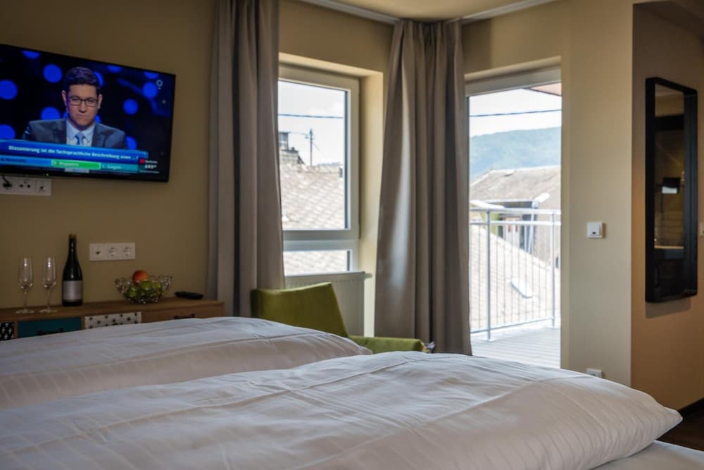 Goldene Traube - by Neugart