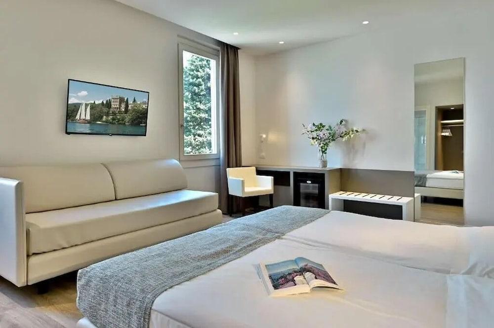 Hotel Monte Baldo e Villa Acquarone