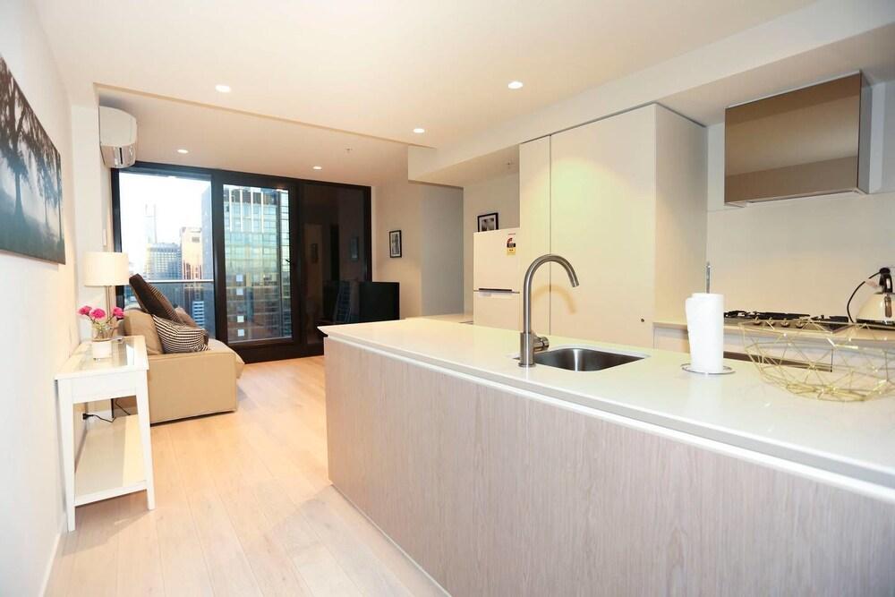 Central But Quiet Apartment