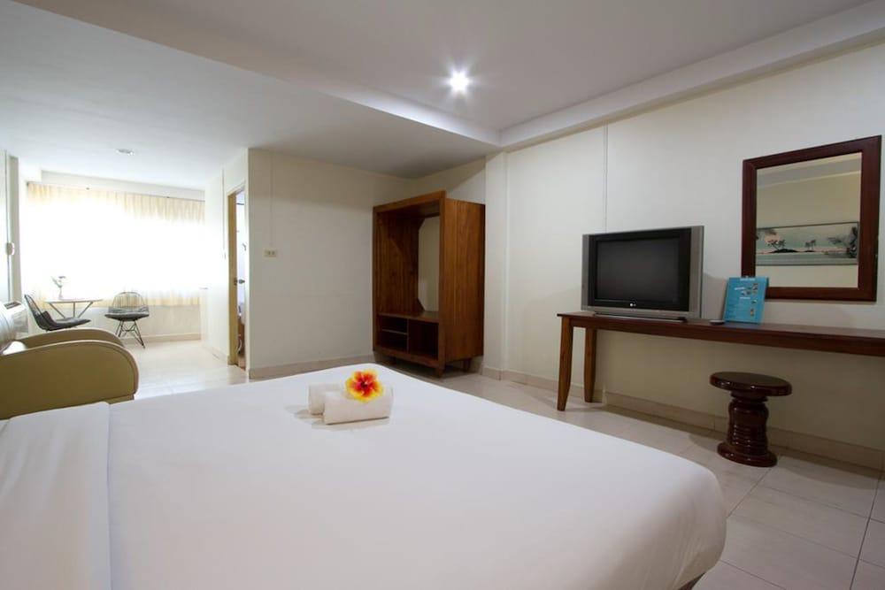 Sawasdee Place Hotel