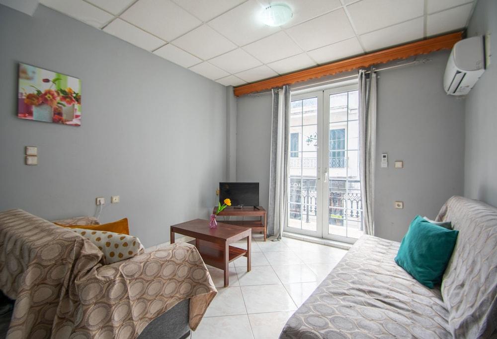 Home Away Junior Suite