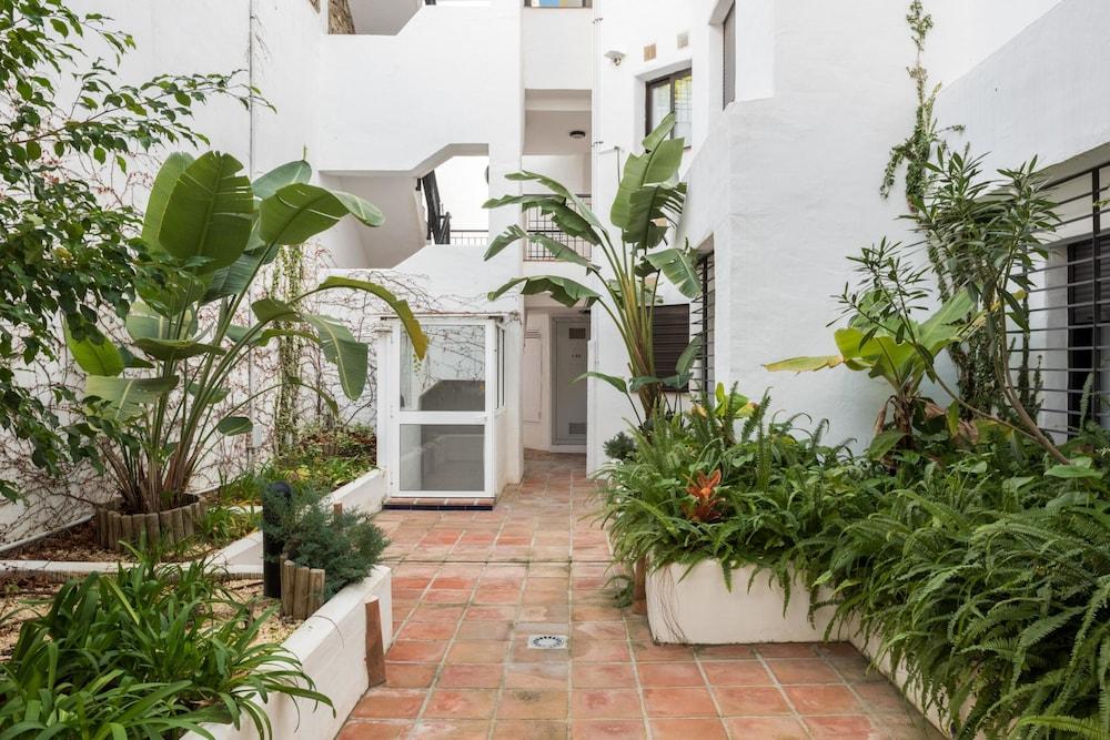 Espectacular terraza con vistas al mar