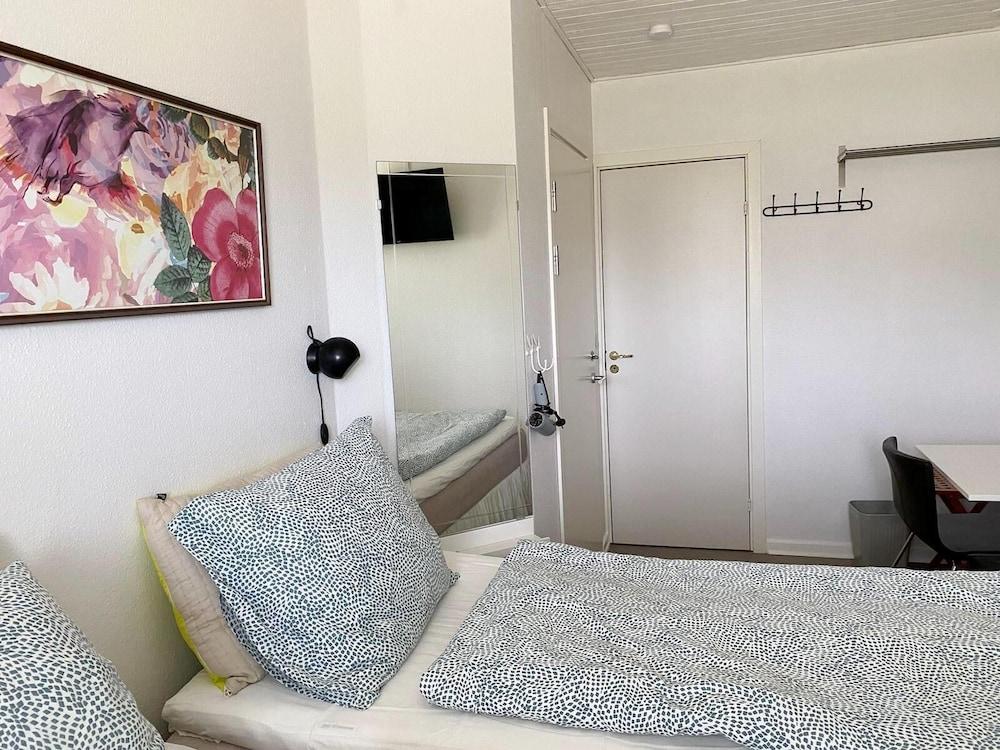 Hine Bakke Guest House