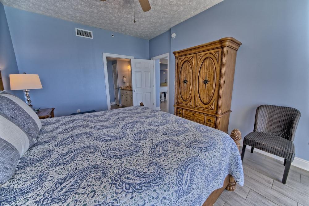 Dazzling 12th Floor Condo with Ocean View - Unit 1204 by RedAwning