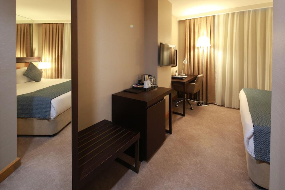 Port Bosphorus Hotel