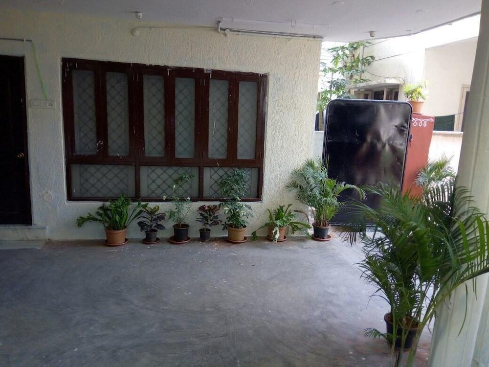 Shobha Inn