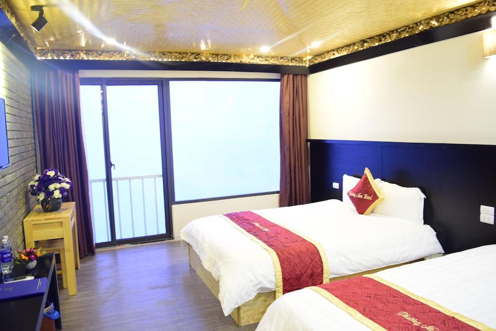 Phuong Nam Mountain View Hotel