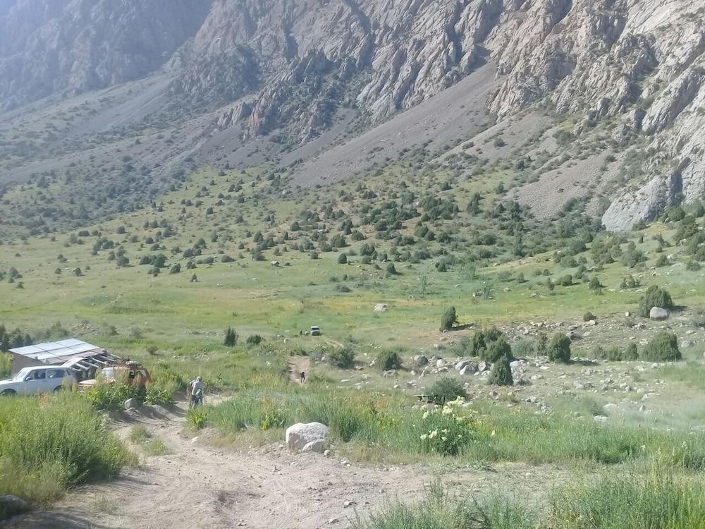 HOTEL KITOB SAYYOH - campsite