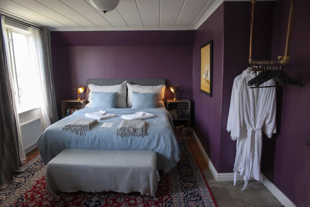 Three Pheasants Boutique B&B