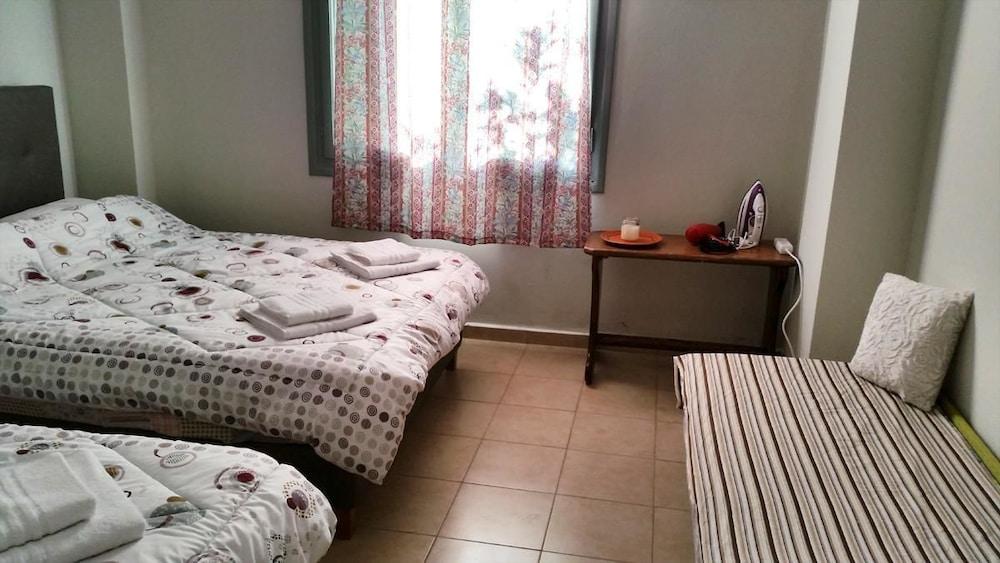 Space Paradise Apartments